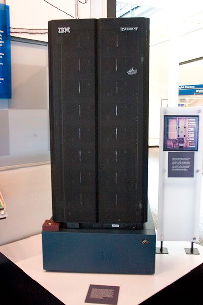 Deep Blue компании IBM: компьютер, бросивший вызов чемпиону мира.